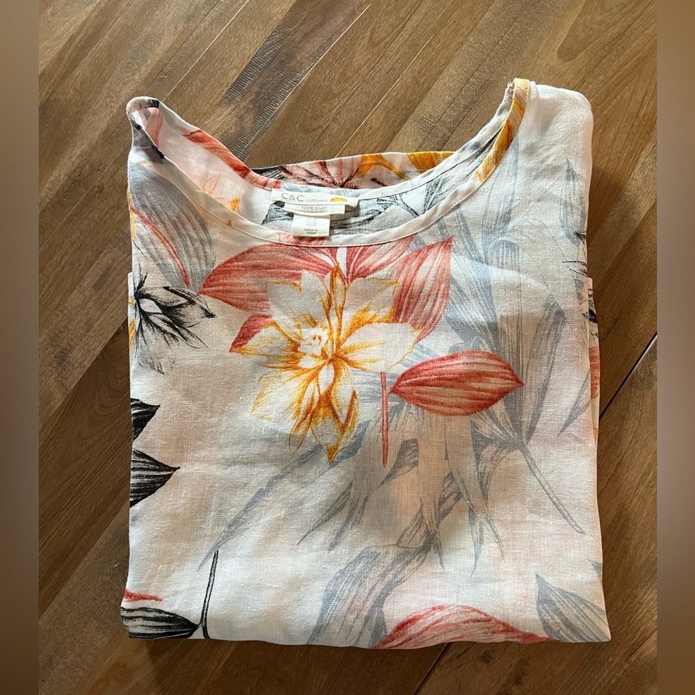 Floral printed linen top